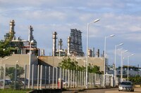 Tras problema de ‘crudo con sal’, Dos Bocas ya refina 100 mil barriles diarios