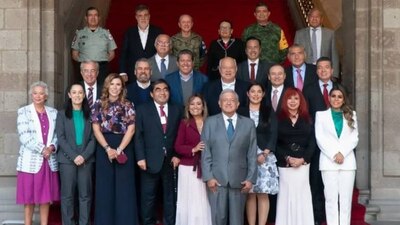Señalaron que ataques en contra del presidente tienen su origen en grupos económicos que perdieron privilegios.