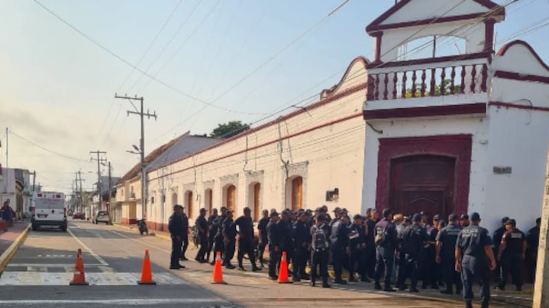 “Damos lástima”: por falta de equipo y bajos salarios, se van a paro policías de Jonuta, Tabasco