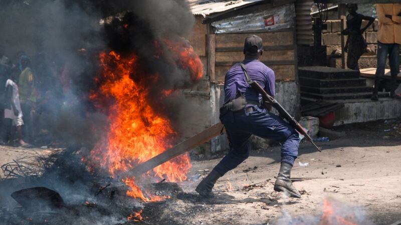 Más de 160 mujeres fueron violadas y quemadas vivas durante fuga masiva de prisión en el Congo