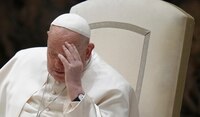 Papa Francisco presenta insuficiencia renal leve; su estado de salud sigue siendo delicado