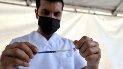 Medicina sería la carrera que deja mayores ingresos para quienes la estudian