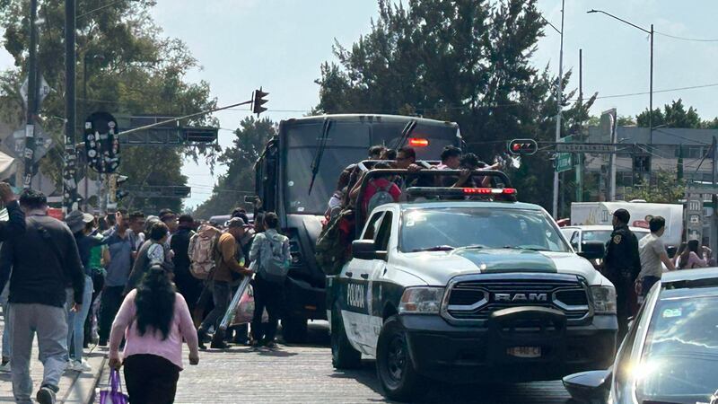 Se registra falla eléctrica en la Línea B del Metro de la CDMX y suspenden el servicio