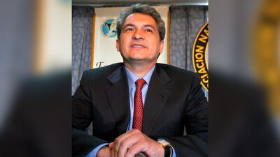 El exgobernador fue expulsado del PRI por las acusaciones en su contra