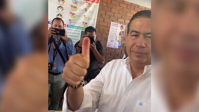Emitió su voto en Torreón