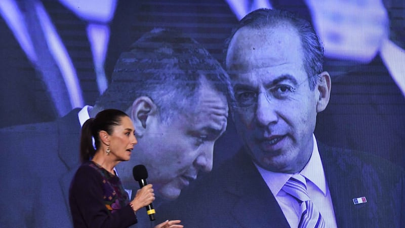 “Irresponsable y autoritario”: Critica Sheinbaum la guerra contra el narco de Calderón