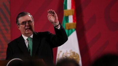 El canciller agradeció al presidente que le diera permiso de ausentarse por unos días