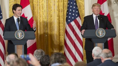 El primer ministro de Canadá y el presidente de EU ofrecieron una conferencia de prensa en la Casa Blanca