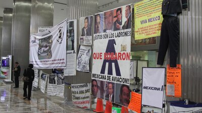 Tras la quiebra de la aerolínea más grande del país y de América Latina, más de 8 mil trabajadores se quedaron sin empleo