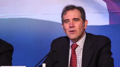 Afirmó que ha asistido a una veintena de reuniones plenarias en los últimos años