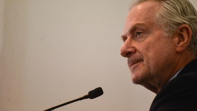 Santiago Creel aseguró que es inaceptable la postura de AMLO