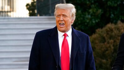 Senadores republicanos están rechazando los exhortos para condenarlo por la mortal irrupción en el Capitolio federal