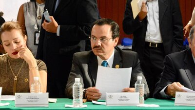 Ese es el grado máximo de estudio con el que cuenta el diputado Ángel García