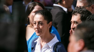 Dice que tiene muchas cosas que cumplir en la Ciudad de México