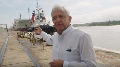 Crítico de las reformas estructurales