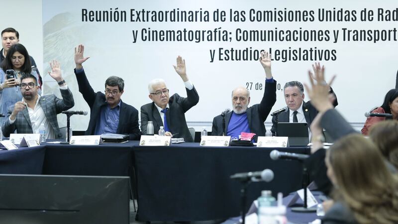 Senado avala en Comisiones la Ley de Telecomunicaciones; pasa al Pleno