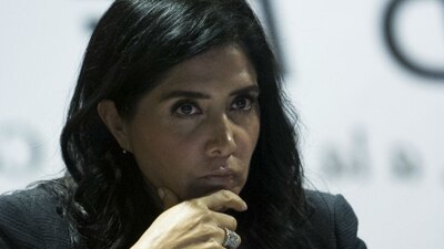 La dirigente perredista afirmó a un medio estadounidense que adquirió un 'depa' en Miami mediante una preventa