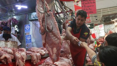 Se disparan precios en alimentos como el pavo, bacalao, tomate, entre otros
