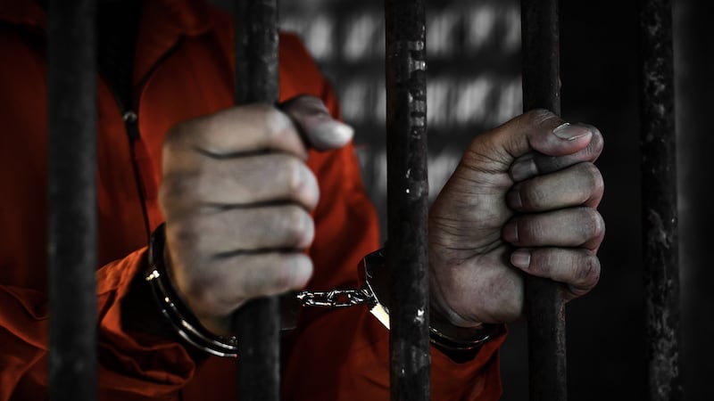 Cae hombre por presuntamente asesinar a su hijastra en Jalisco