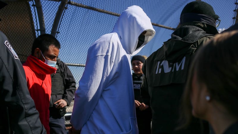 Trump va por demanda contra gobierno de Nueva York por “proteger a migrantes”