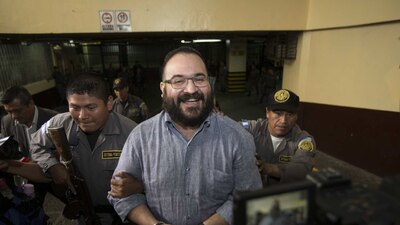 El exgobernador de Veracruz aceptó enfrentar la justicia en México