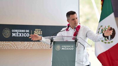 También afirmó que no hay ninguna invitación para aceptar embajadas