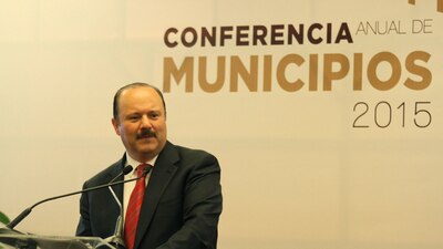 El exgobernador enfrenta cargos por desvíos durante su gestión en Chihuahua