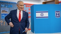Israel decide hoy si sigue Netanyahu en el poder pese a guerras y genocidios