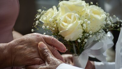 Por negarse a aceptarla una joven fue juzgada en su localidad