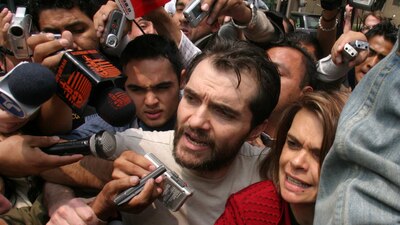 El empresario llegó a México para luego salir libre