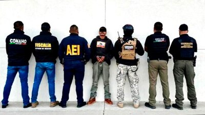 En su hogar fueron localizados la mochila y la libreta de una de las víctimas