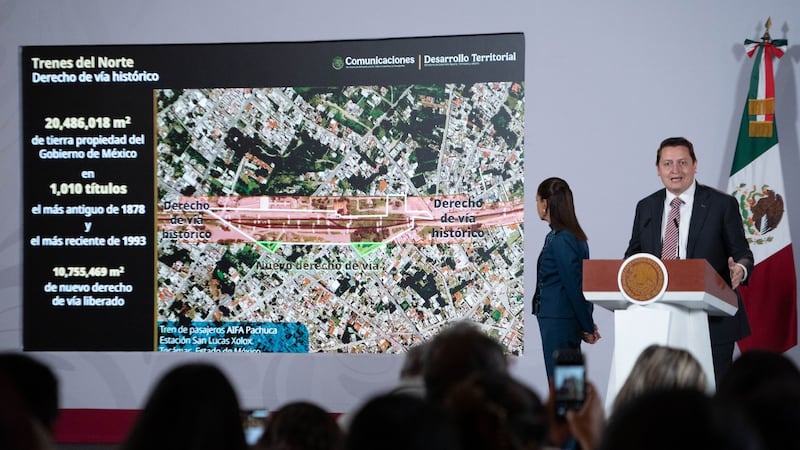 Gobierno reporta avance del 50% en la construcción de los trenes del Centro y Norte del país