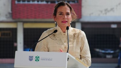 Hizo un llamado a la población a no caer en pánico y a mantener una alimentación saludable para reforzar las defensas