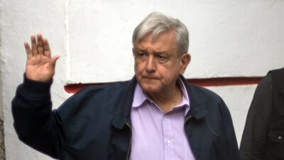 AMLO dijo este domingo que no ha podido leer el documento que presentó el gobierno de Peña Nieto