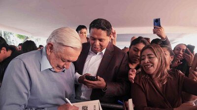 Dijo que el libro 'Gracias' se publicó bajo el principio de libertad de expresión e imprenta