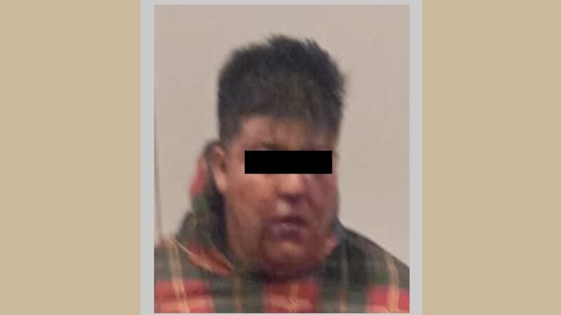 Detienen a presunto implicado en intento de robo a una joyería de Mundo E