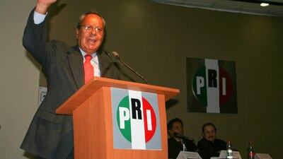 Exsecretario de Hacienda, fundador del Infonavit y hasta visitante del 'Torito'