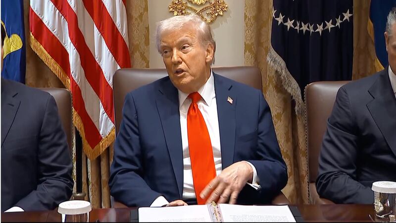 Trump anuncia viaje a Egipto para firmar acuerdo de paz entre Israel y Hamás