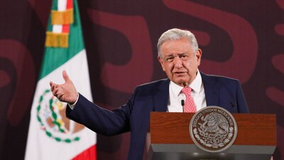 Defendió que la intención de su gobierno es transparentar todo en torno a los desaparecidos