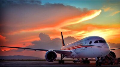 El presidente lanzó varias opciones para vender el avión presidencial, una de ellas es una rifa