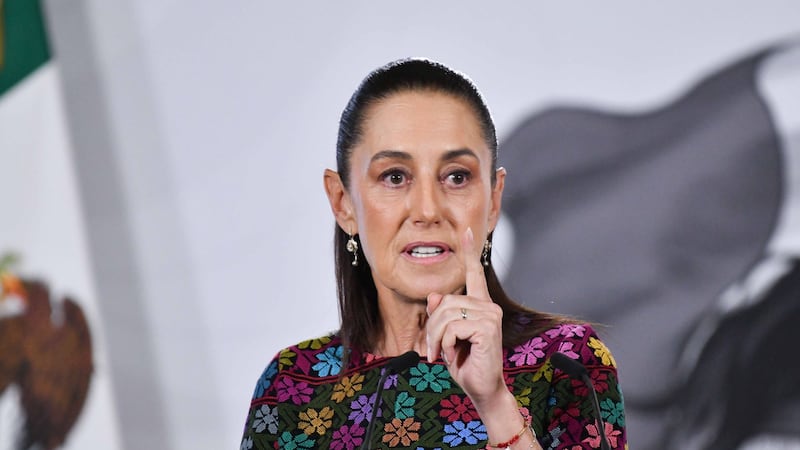 Sheinbaum anuncia acciones legales en EU tras muerte de mexicano por disparos del ICE