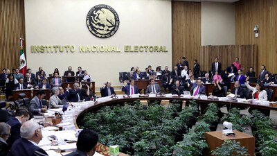 2018 tendrá comicios federales y en 20 entidades más