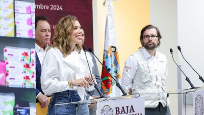 La gobernadora entregó la obra acompañada de autoridades federales