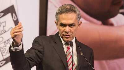 El jefe de Gobierno de la CDMX dijo que los habitantes de Iztapalapa quieren el estadio