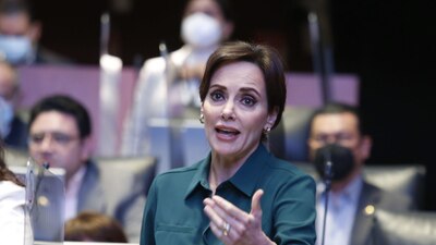 La senadora Lilly Téllez criticó la celebración de la reunión mil del gabinete de seguridad.