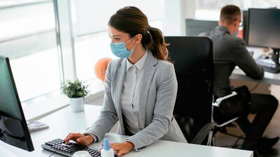 Las actividades en oficinas y corporativos privados no están permitidas.