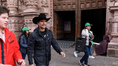 Había pedido al INE más tiempo para recolectar las firmas necesarias para su candidatura