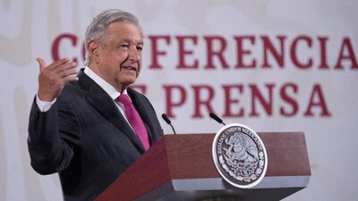 El presidente mexicano criticó que medios estadounidenses hayan "censurado" al presidente de Estados Unidos