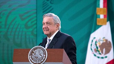 El presidente aseguró que existen dos mineras canadienses que no quieren pagar impuestos