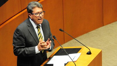 Afirmó que no está preocupado por la elección interna y que tampoco piensa ir con otros partidos